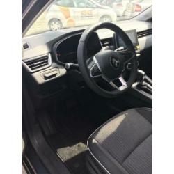Renault Clio 1.3tce intens 96kW edc aut