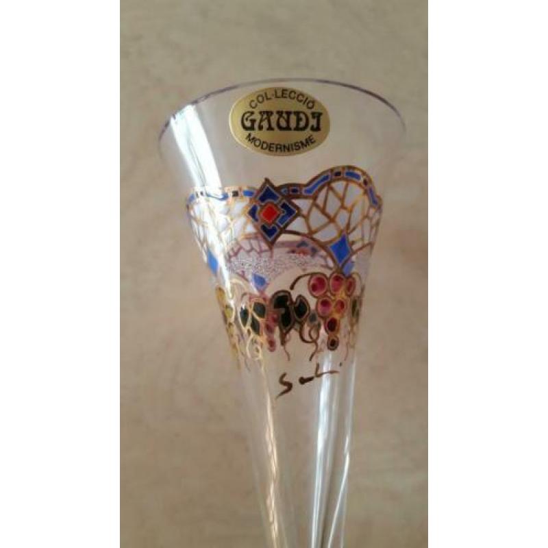glas collection Gaudi modernisme