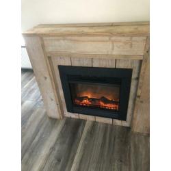 Sfeerkachel electrische met steigerhout ombouw