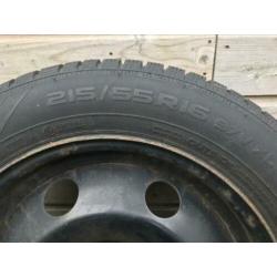 4 Winterbanden op velgen 215 55 R16