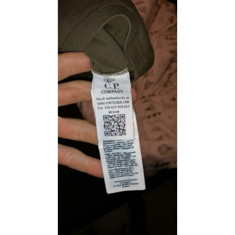CP Company shirt groen met opdruk. Maat L. Nieuw