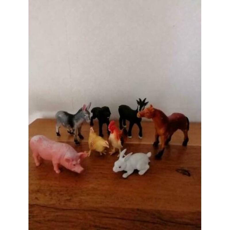 Boerderijdieren groot, paard, hond, geit, ezel, kip, konijn,