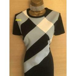 jurk Karen Millen maat 10/38 oksel tot oksel 42 cm lengte 98