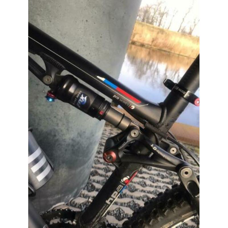 Cube ams100 pro serie