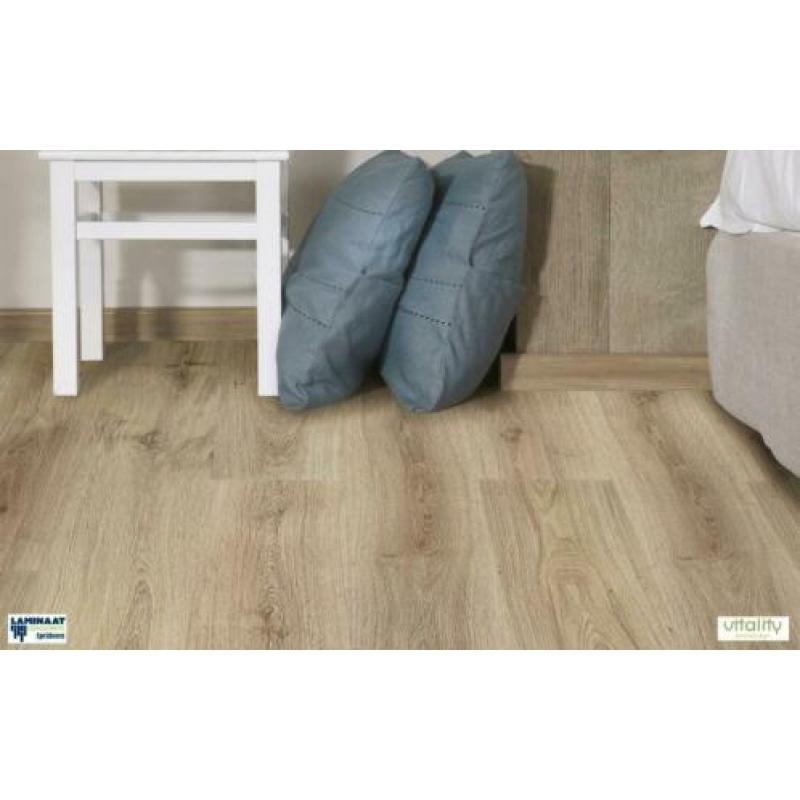 Vitality Laminaat Gebleekte eik Dk491 €7,95p/m2 Apeldoorn