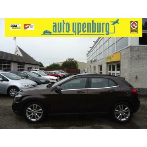 Mercedes-Benz GLA-Klasse 200 Prestige * 73.614 Km * Panorama