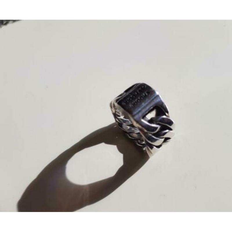 Buddha to Buddha ring ''Chain''