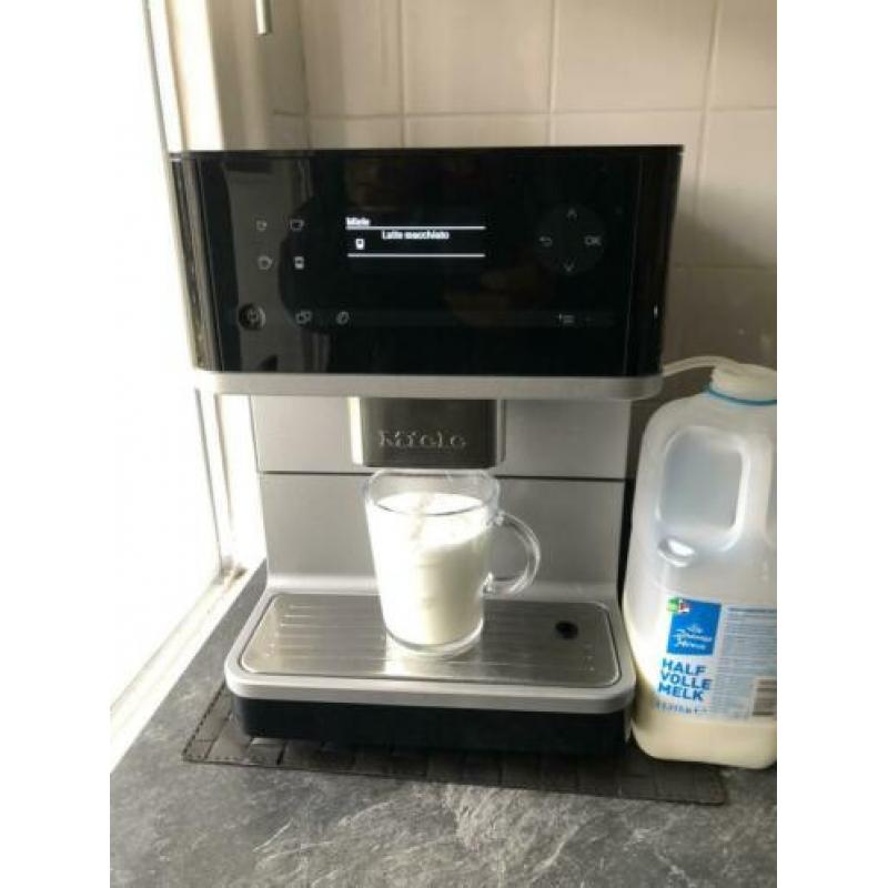 Miele 6100 Koffiezetapparaat Koffiemachine espressoapparaat