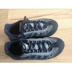 Nike Air Max 95 maat 34