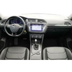 Volkswagen Tiguan 1.5 TSI ACT R-line Navigatie, Camera, Wegk