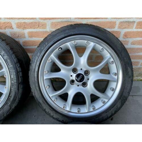 Orig. Set Mini Cooper S 17 inch R56 velgen 205 45 17 4x100