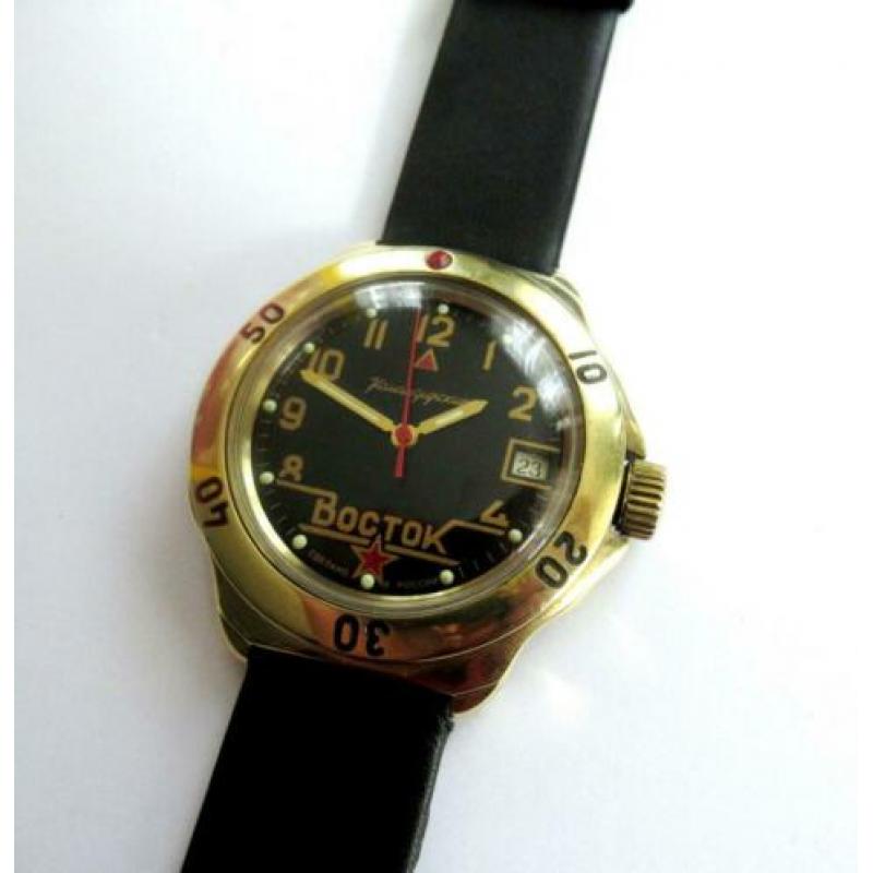 VOSTOK vintage water resistent mechanisch heren horloge '80