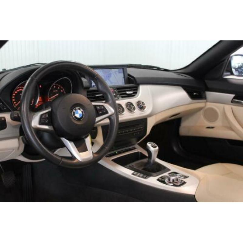 BMW Z4 Roadster 23i Executive | Navi | Leder | Xenon | 204 p