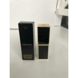 Tom Ford Matte Lipstick 36 The perfect kiss