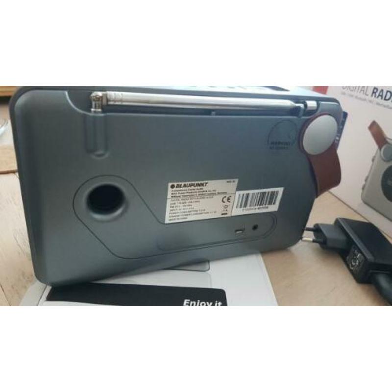 Blaupunkt DAB radio wekker RXD 34 speaker bluetooth nieuw!
