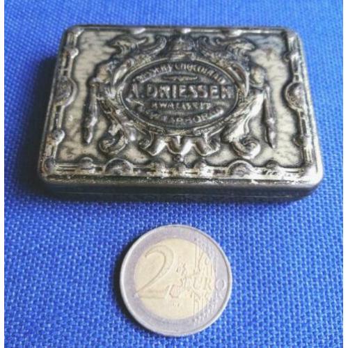 Monster blikje A. Driessen chocolade blik antiek