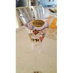 glas collection Gaudi modernisme