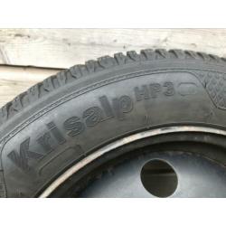4 Winterbanden op velgen 215 55 R16