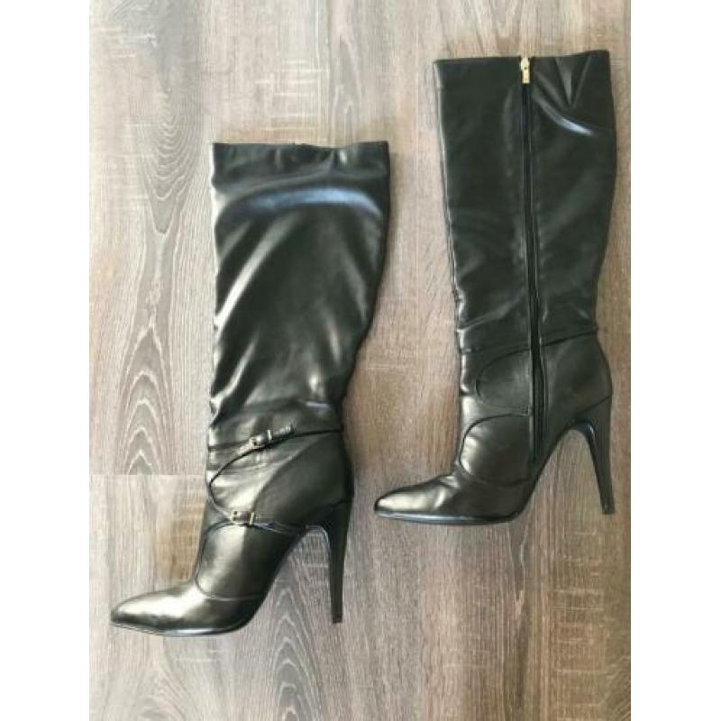 Hoge laarzen van Justfab, zwart lederlook, M41