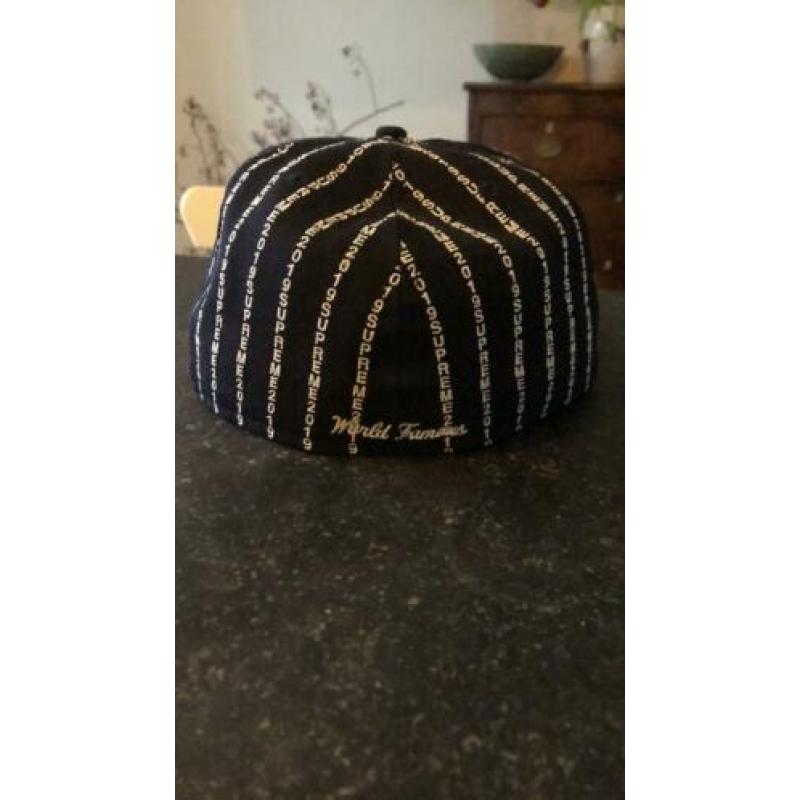 Supreme text stripe new era pet