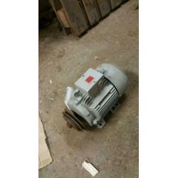 siemens electro motor 380v 1403nm