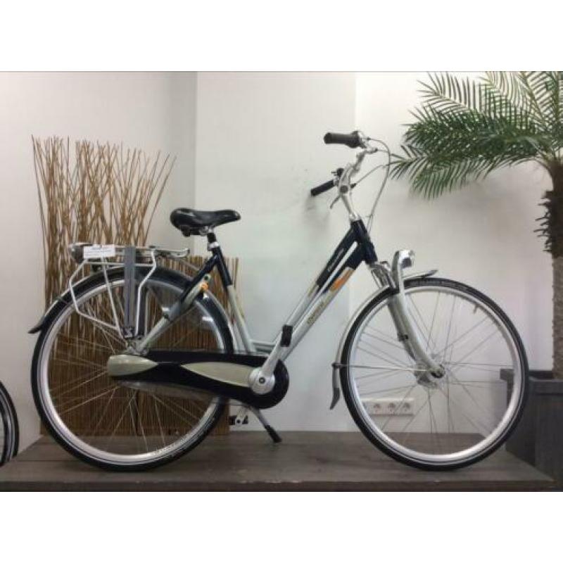 NIEUWSTAAT !! Gazelle Chamonix damesfiets framemaat 53