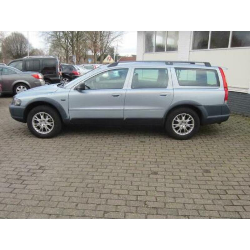 Volvo v70 2.4 t xc 4wd aut