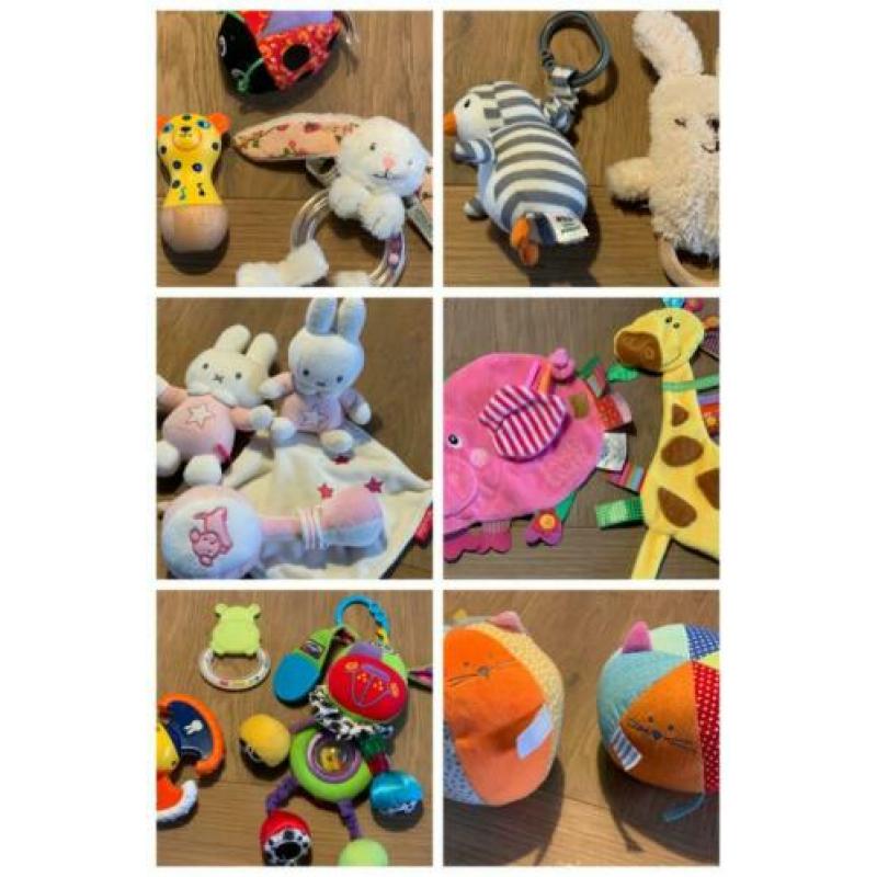 Babyspeelgoed 40 stuks o.a. Sophie de giraffe & Little Dutch