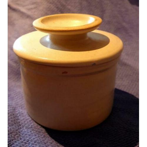 Botervlootje (Frans model), wit aardewerk