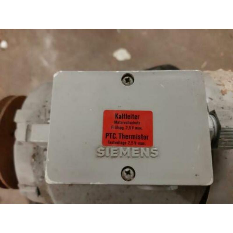 siemens electro motor 380v 1403nm