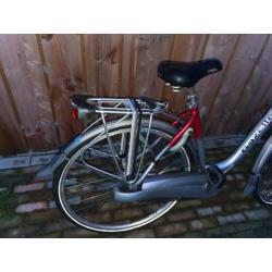 Gazelle Orange, 7versn, handremmen, framemaat 48cm