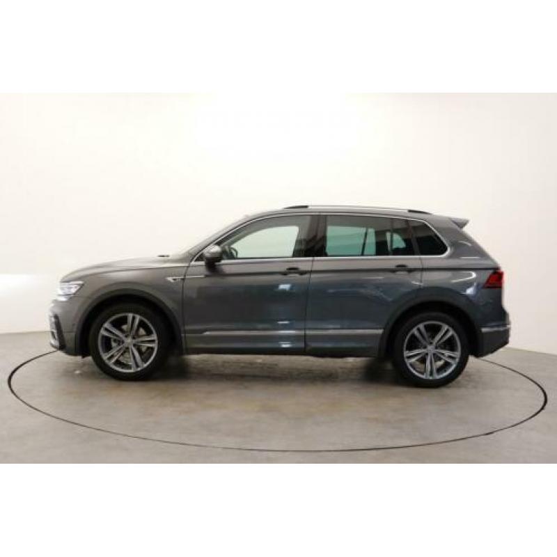 Volkswagen Tiguan 1.5 TSI ACT R-line Navigatie, Camera, Wegk