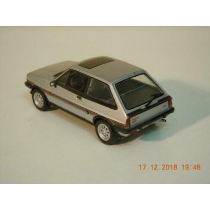 Ford Fiesta XR2 . Model van het merk minichamps .