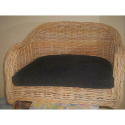 Superleuke Rieten Honden/kattenbankje 66 cm breed