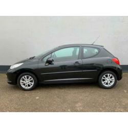 Peugeot 207 1.4 VTi XS