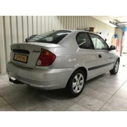 Hyundai Accent 1.3i GL inclusief nw apk