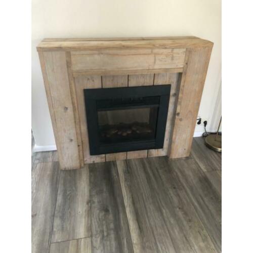 Sfeerkachel electrische met steigerhout ombouw