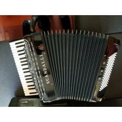 Scandalli polifonico X 96 bas