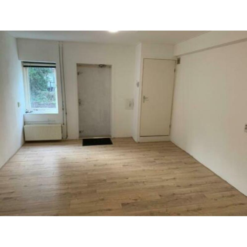 Te Huur studio €500 hartje centrum Winschoten