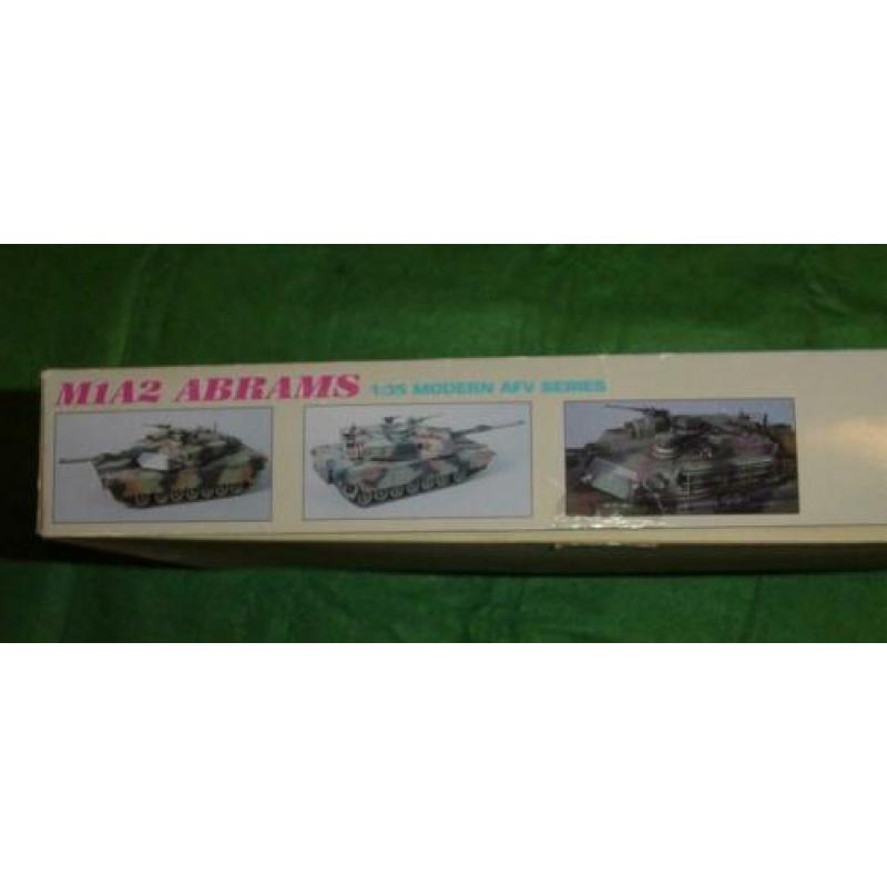 M1A2 ABRAMS van het beroemde Dragon, Schaal 1:35
