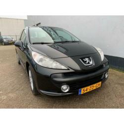 Peugeot 207 1.4 VTi XS