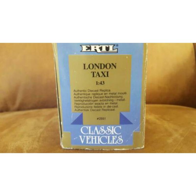 Austin FX3 " London Taxi " - Ertl