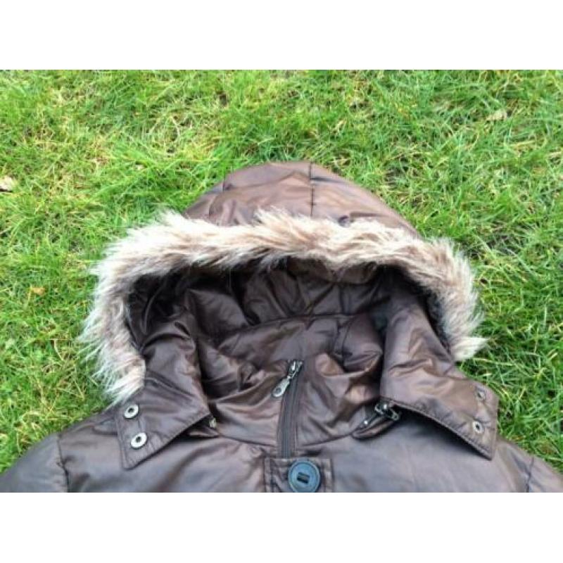 YAYA prachtige donkerbruine winterjas 38/M**MOET WEG**KOOPJE