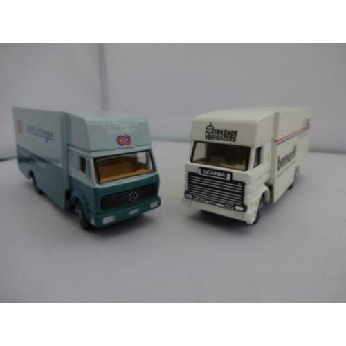 2 Verhuiswagens SCANIA - MERCEDES van EFSI schaal 1/87