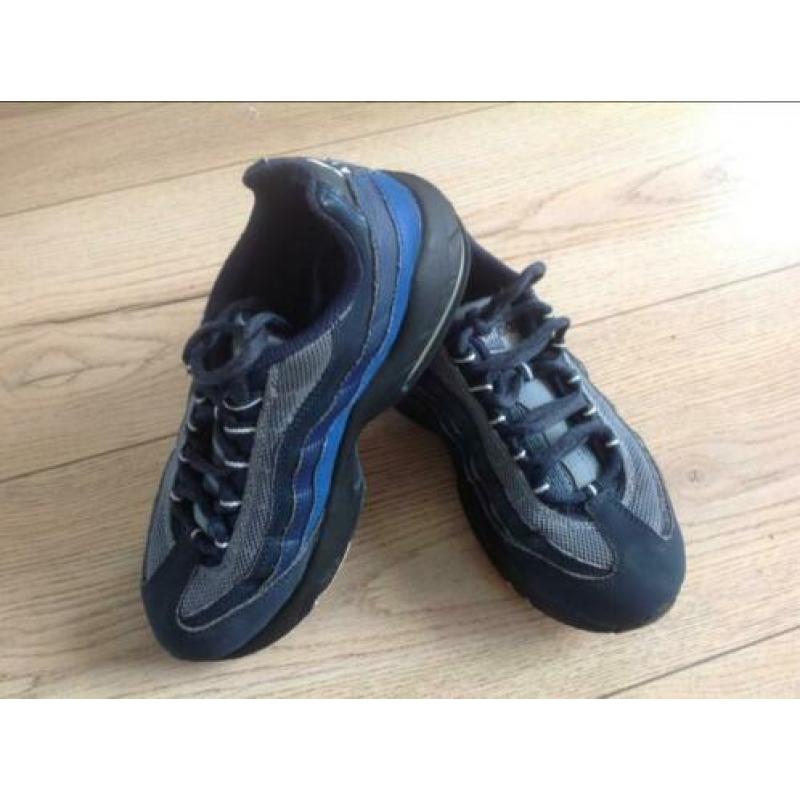 Nike Air Max 95 maat 34