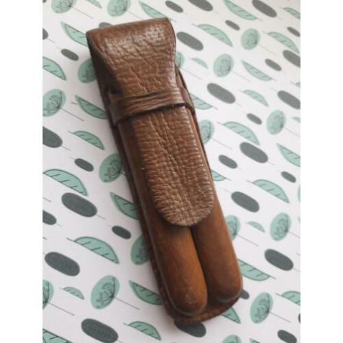 Leren sigaren etui of pennen foedraal leer.