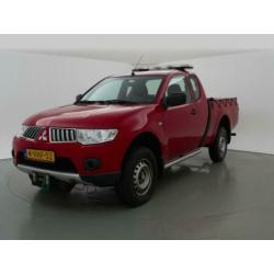 Mitsubishi L200 2.5 DI-D CLUB CAB 4X4 + AIRCO / FRONTLIER