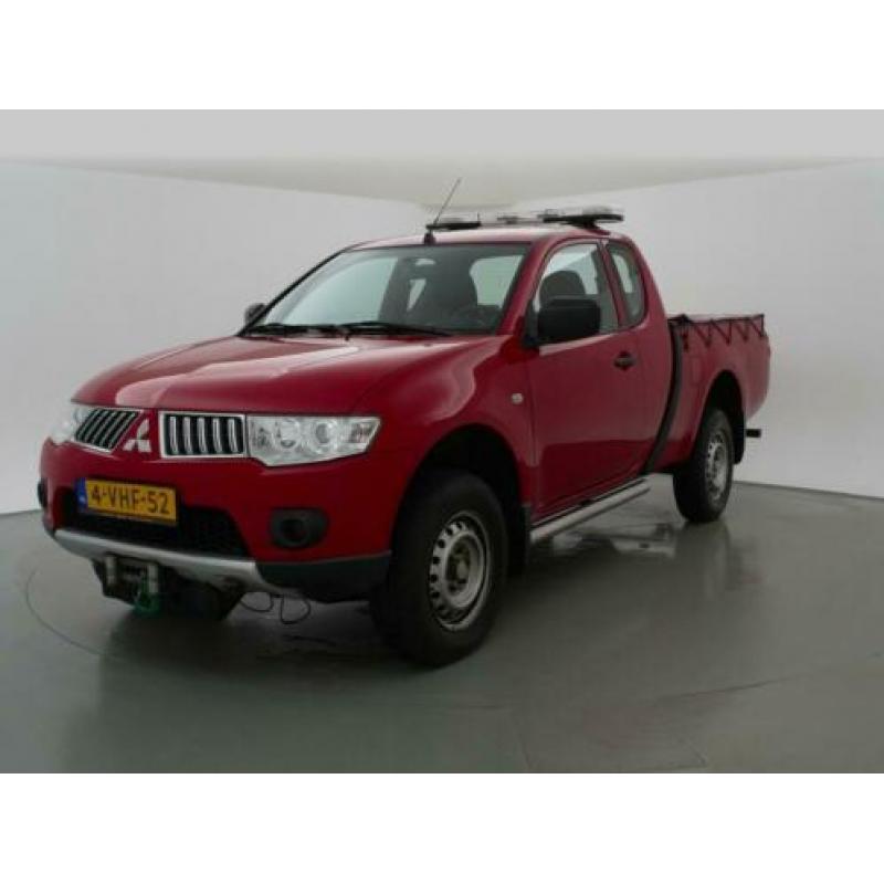 Mitsubishi L200 2.5 DI-D CLUB CAB 4X4 + AIRCO / FRONTLIER