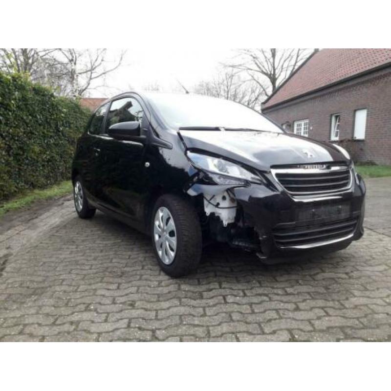 Peugeot 108 1.0 e-VTi Automaat Airco