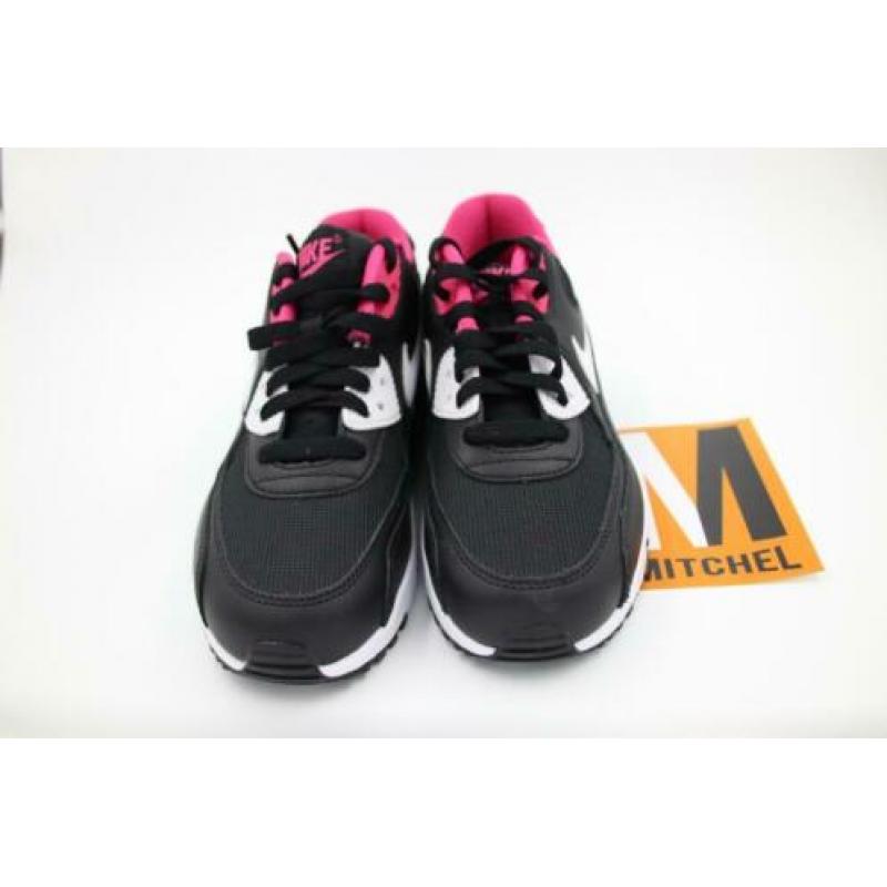 Nieuwe Nike Air Max 90 in maat 38,5